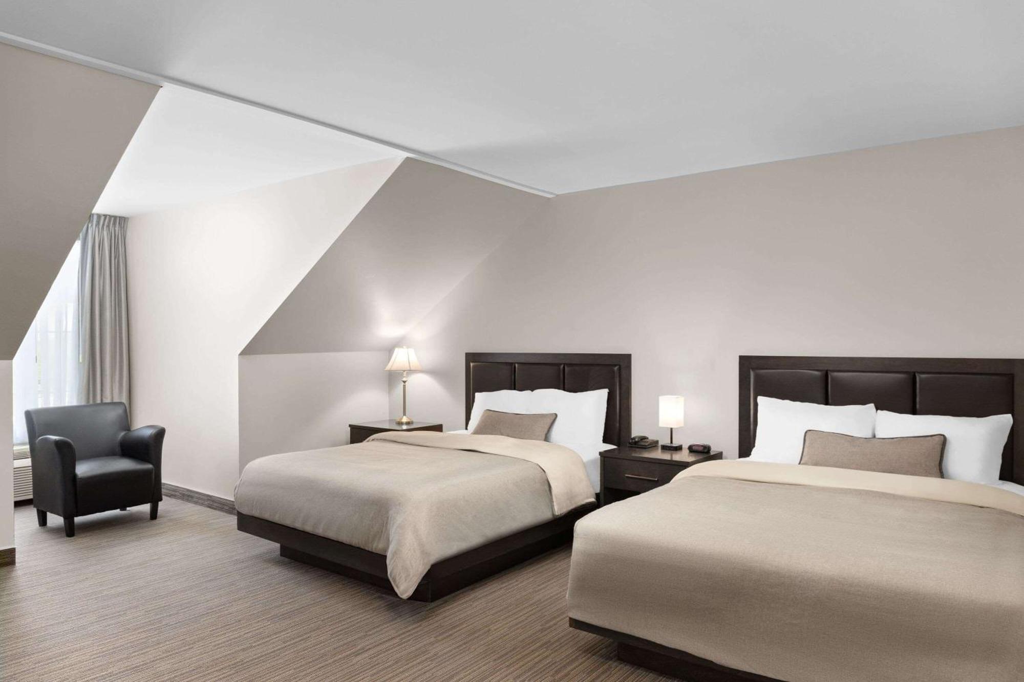 Travelodge By Wyndham 3* Roberval